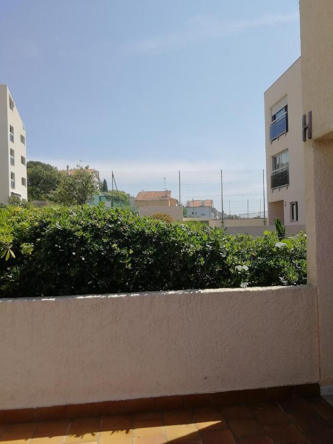 Studio Climatise Dans Residence Avec Piscine Et Tennis Hyeres Exterior photo