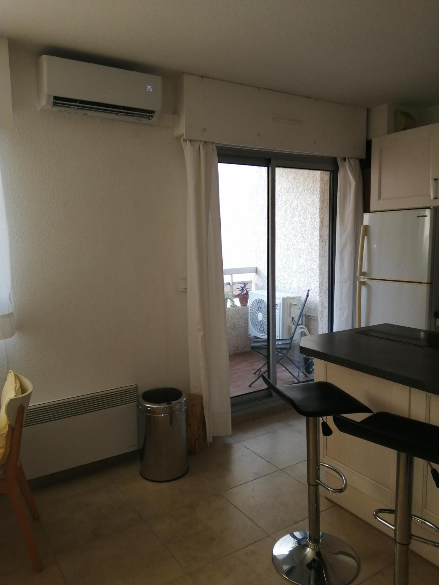 Studio Climatise Dans Residence Avec Piscine Et Tennis Hyeres Exterior photo
